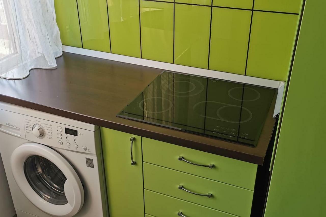 Luxury Apartment With Two Bedrooms And Large Living Room, 100 Square Meters, City Center Oradea Eksteriør billede